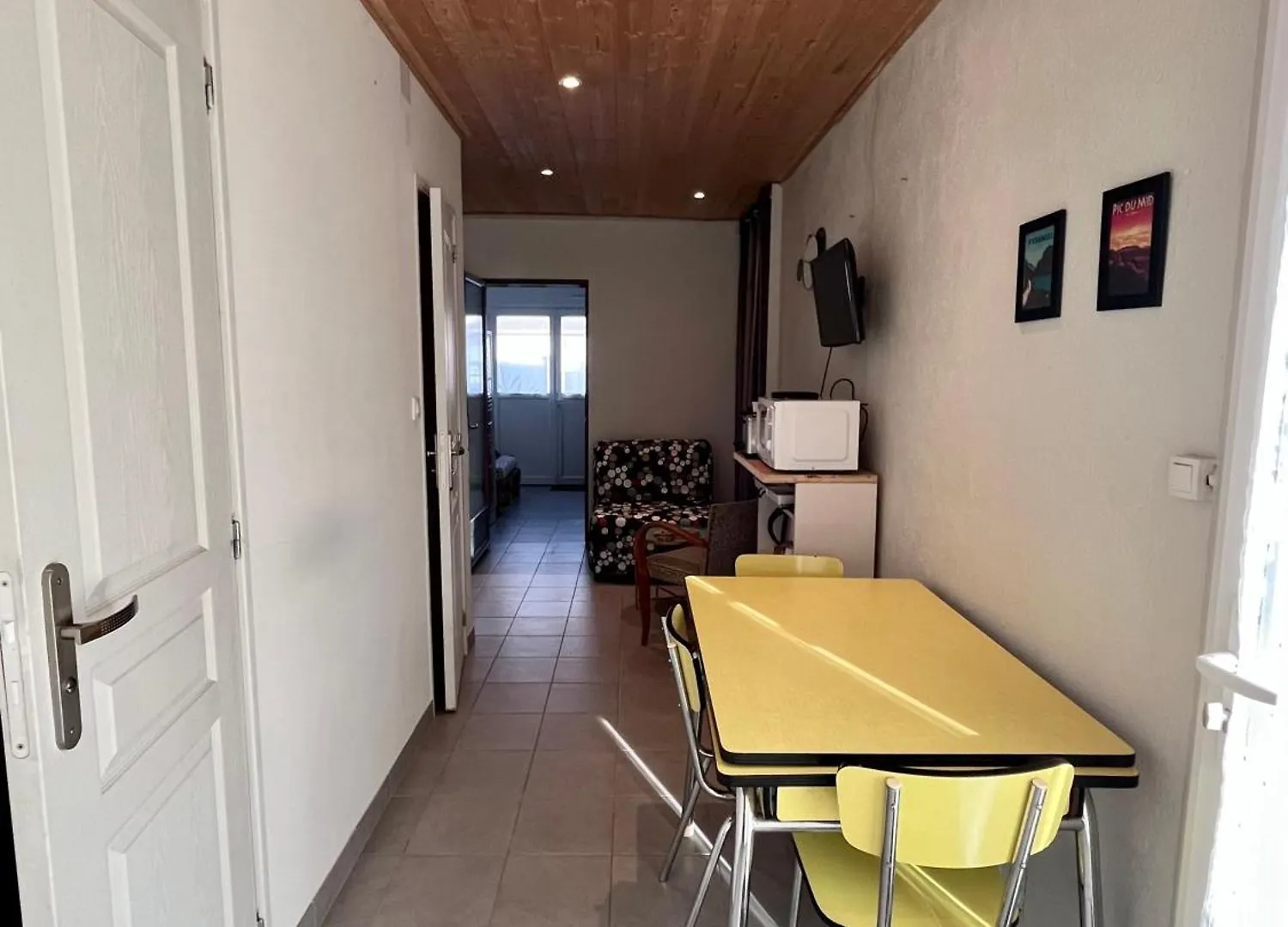 Paisible Logement Independant Avec Jardin Et Places De Parking Tarbes