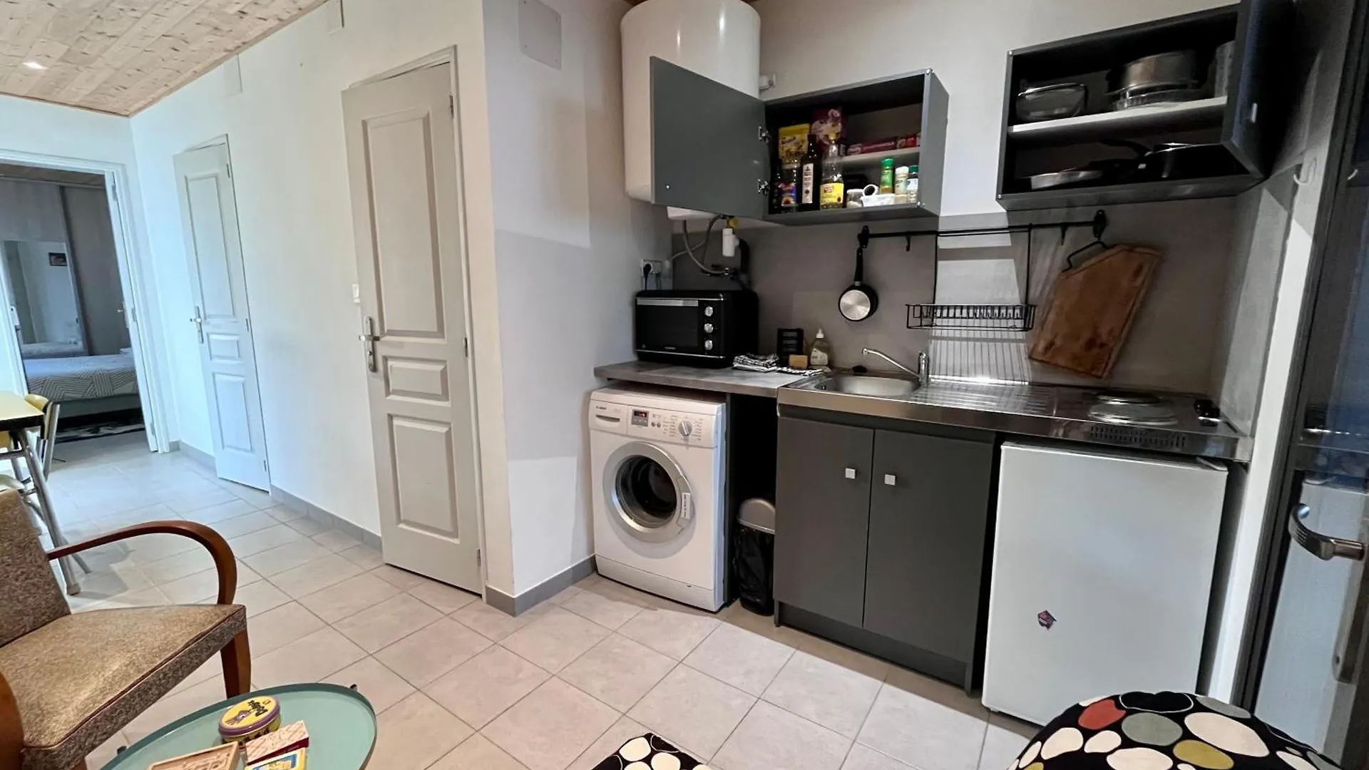 Paisible Logement Independant Avec Jardin Et Places De Parking Tarbes Vakantiehuis